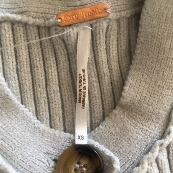 Free People NWT Naiome Trendy Neutral Cropped Rib Micro Vest Truthsyer (Gray) XS - Picture 5 of 15